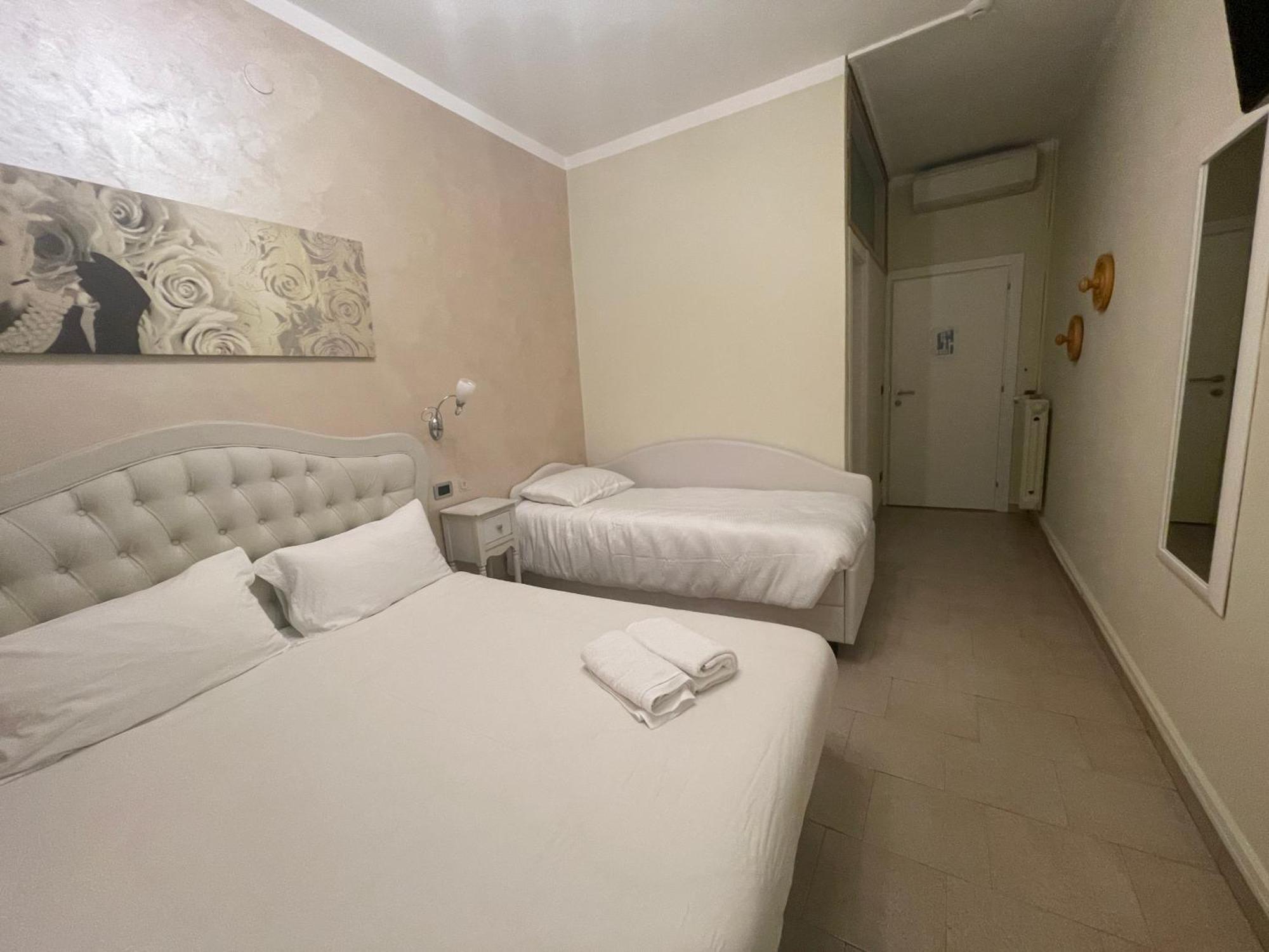 Hotel Central Giacomini Salo Exterior photo