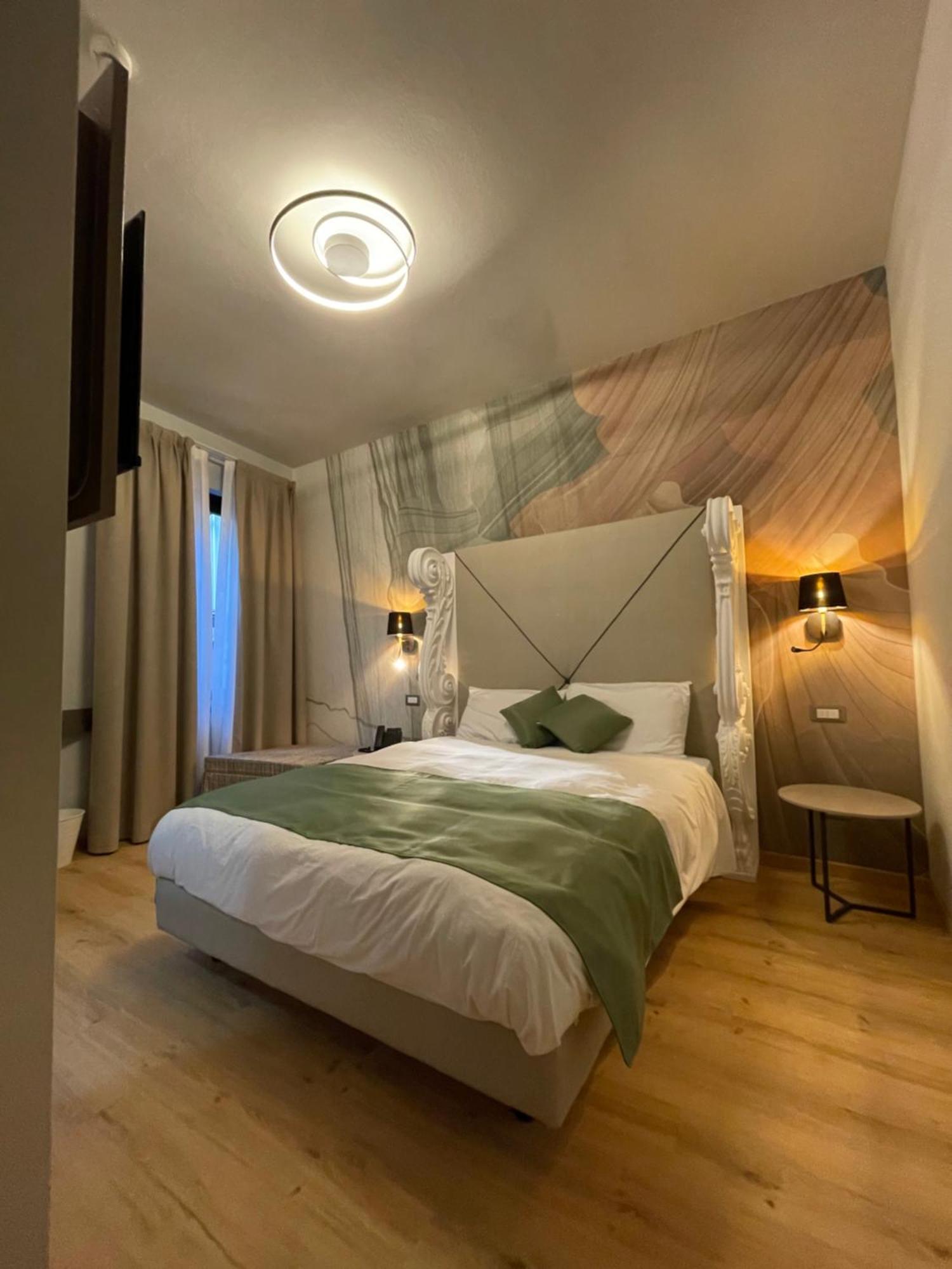 Hotel Central Giacomini Salo Exterior photo